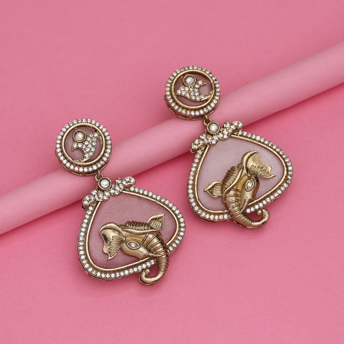 Off White Color Royal Look Handmade Jaipur Earrings On Brass Metal With American Diamond And Monalisa Stones Studded On Apala Polish (ADE617OWHT) Jewellery GetGlit
