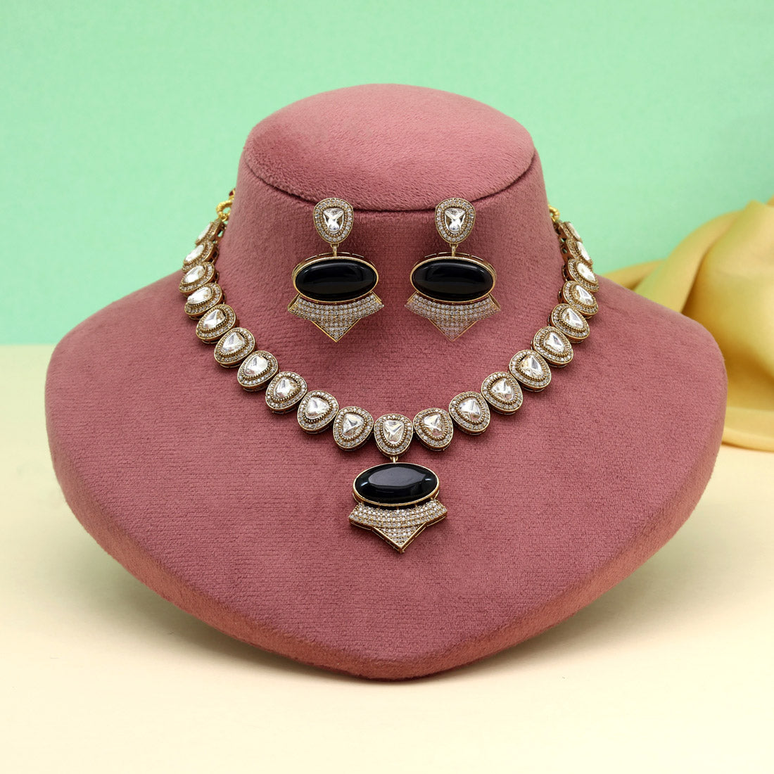 Black Color Handmade Jaipur American Diamond Necklace With Monalisa Stones Jewellery GetGlit