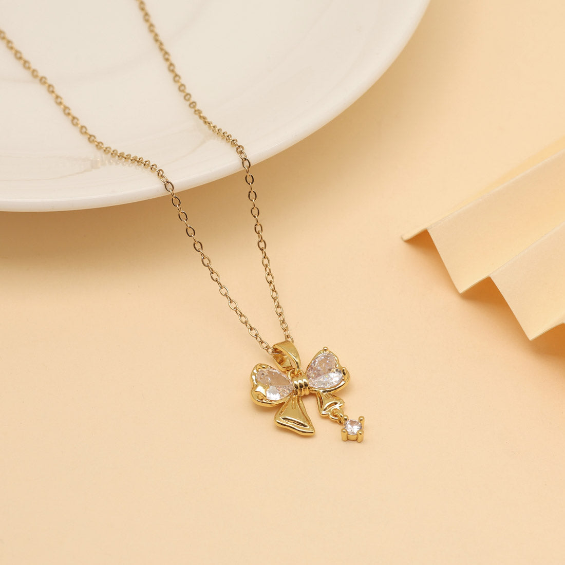 White Color Heart Shape Stainless Steel 18k Gold Plated Demi Fine Pendant Jewellery GetGlit