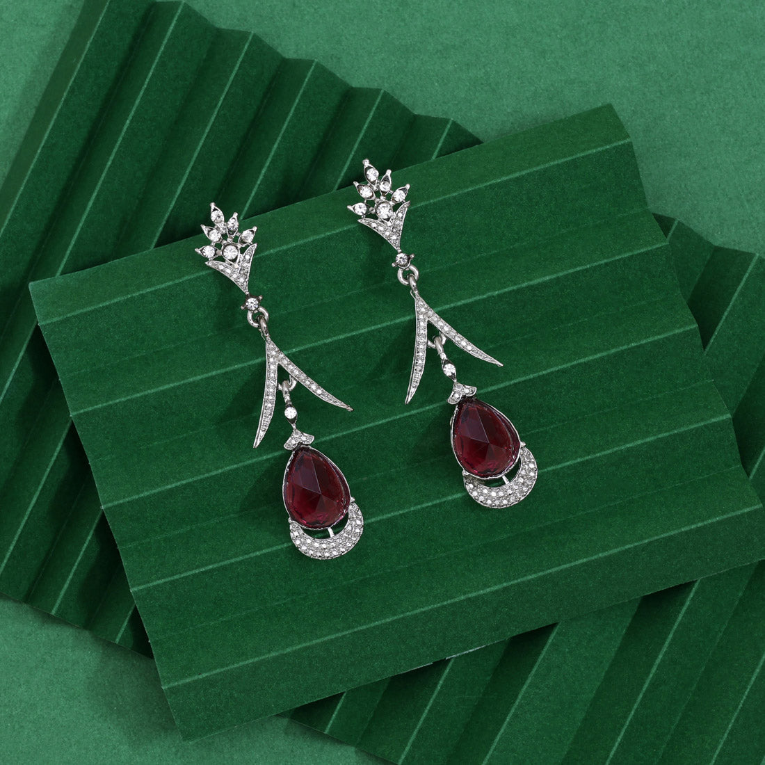 Magenta Color Fashion Earrings Perfect For Parties And Special Events Jewellery GetGlit