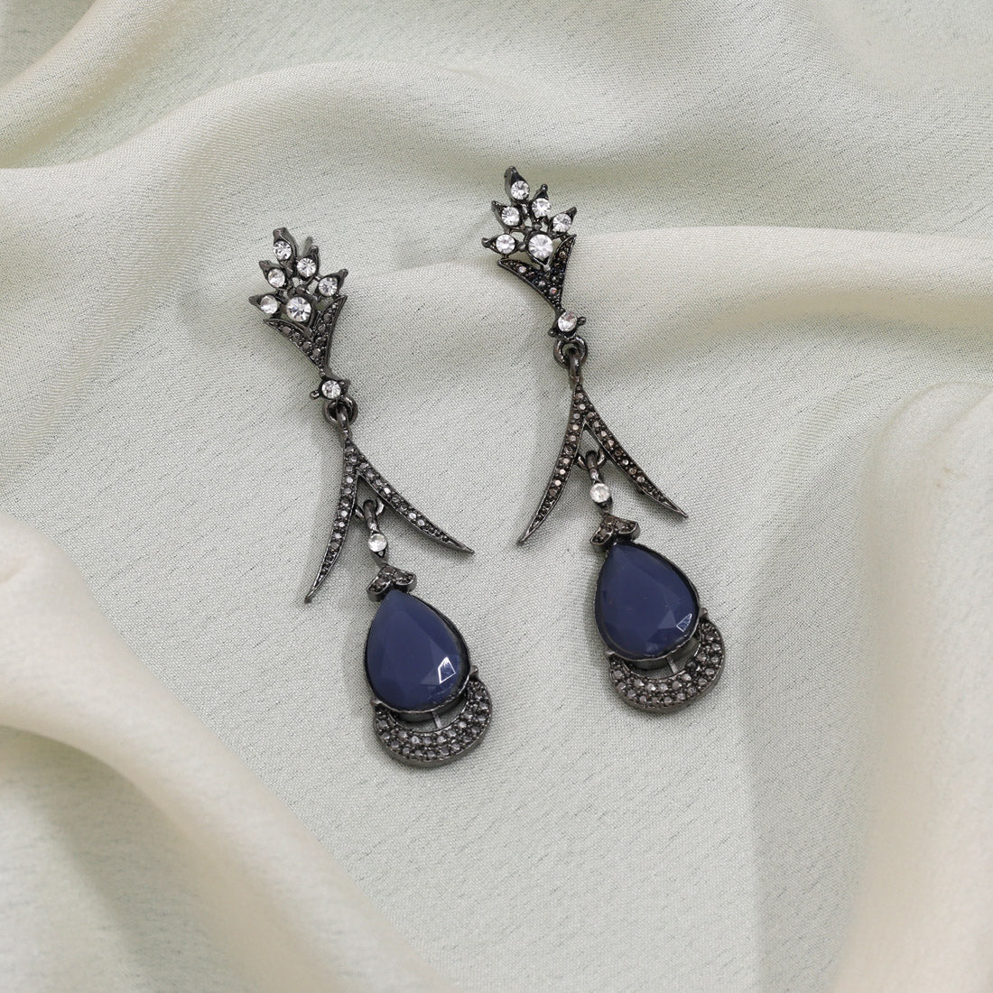 Blue Color Fashion Earrings That Complement Both Formal And Casual Outfits Jewellery GetGlit