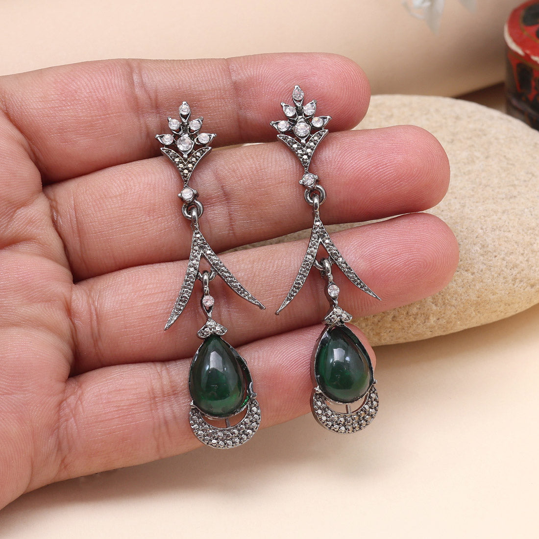 Green Color Fashion Earrings That Bring Freshness To Your Jewelry Collection Jewellery GetGlit