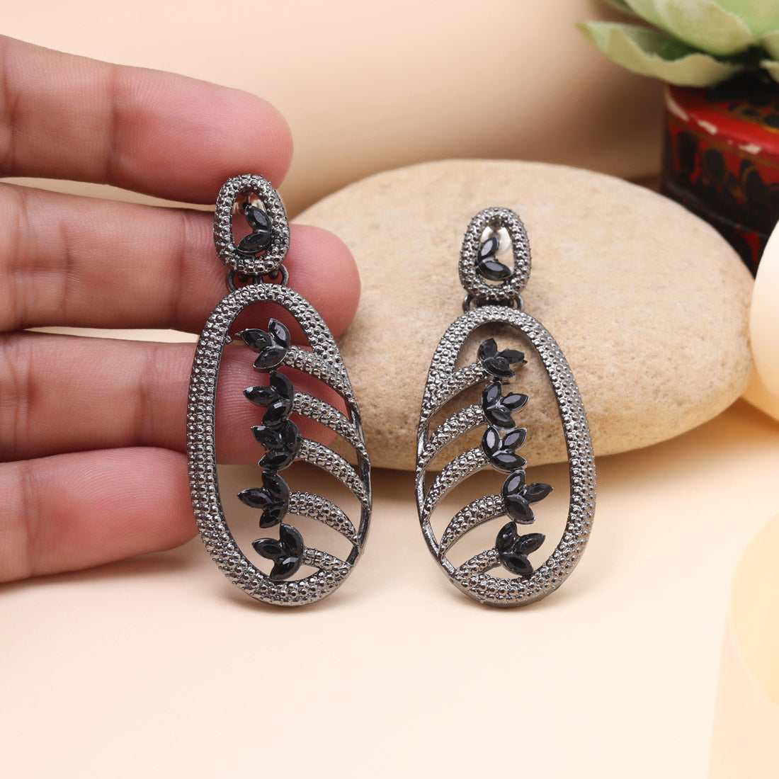Black Color Fashion Earrings That Enhance Your Unique Personal Fashion Statement Jewellery GetGlit