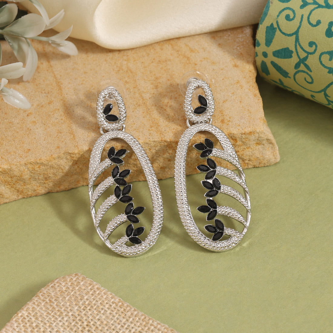 Black Color Fashion Earrings For Confident Looks And Daily Elegance Jewellery GetGlit