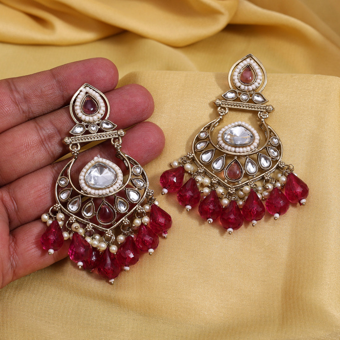 Magenta Color Kundan Earrings (KDE1005MNT) Jewellery GetGlit