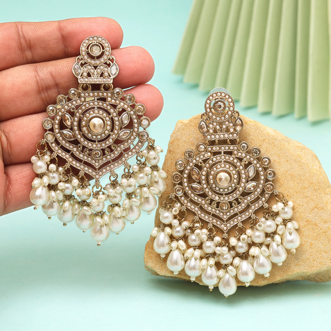 Gold Color Pakistani Kundan Earrings (KDE1011GLD) Jewellery GetGlit