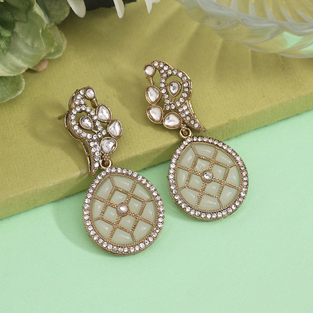 Off White Color Kundan Earrings (KDE971OWHT) Jewellery GetGlit