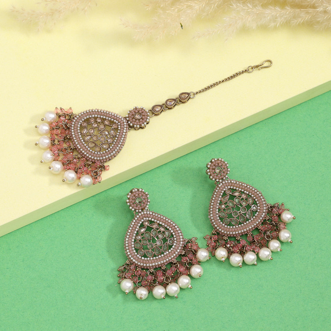 Pink Color Pakistani Kundan Earrings With Maang Tikka (KDTE593PNK) Jewellery GetGlit
