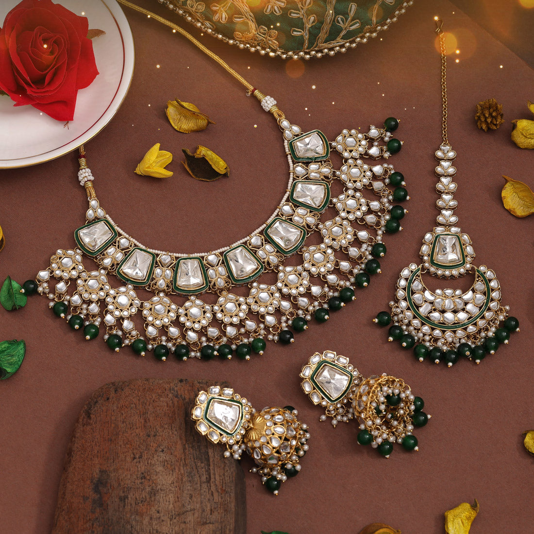 Green Color Kundan Necklace Set Jewellery GetGlit