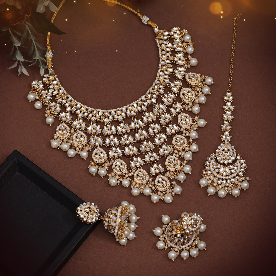 White Color Kundan Necklace Set (KN1426WHT) Jewellery GetGlit