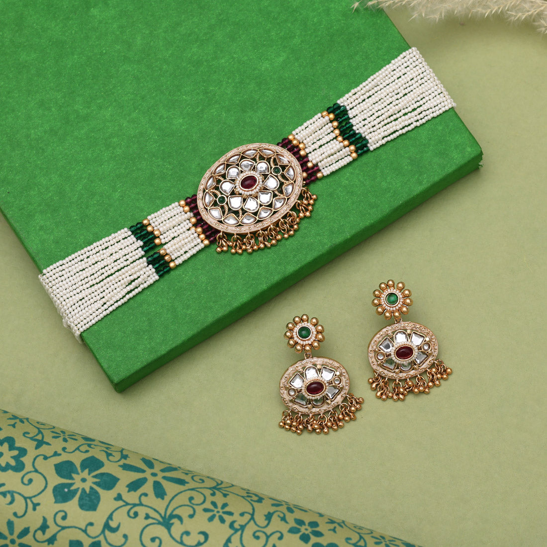 Rani & Green Color Choker Kundan Necklace Set Jewellery GetGlit