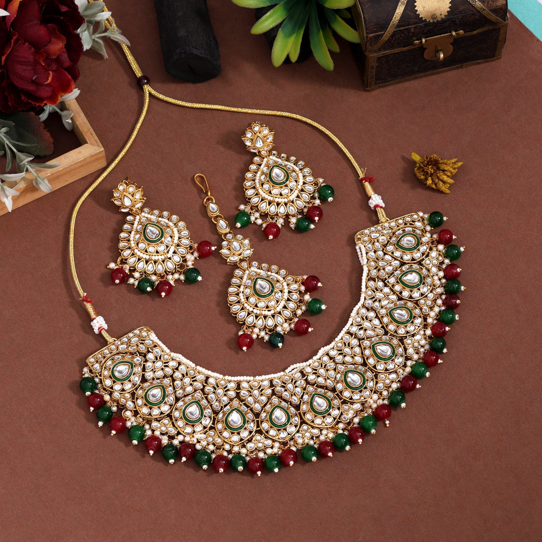 Fusion Maroon & Green Color Kundan Necklace Set Jewellery GetGlit