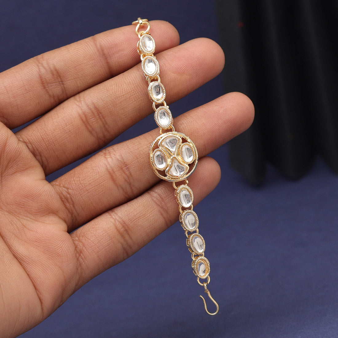White Color Kundan Bracelets (KNB111WHT) Jewellery GetGlit