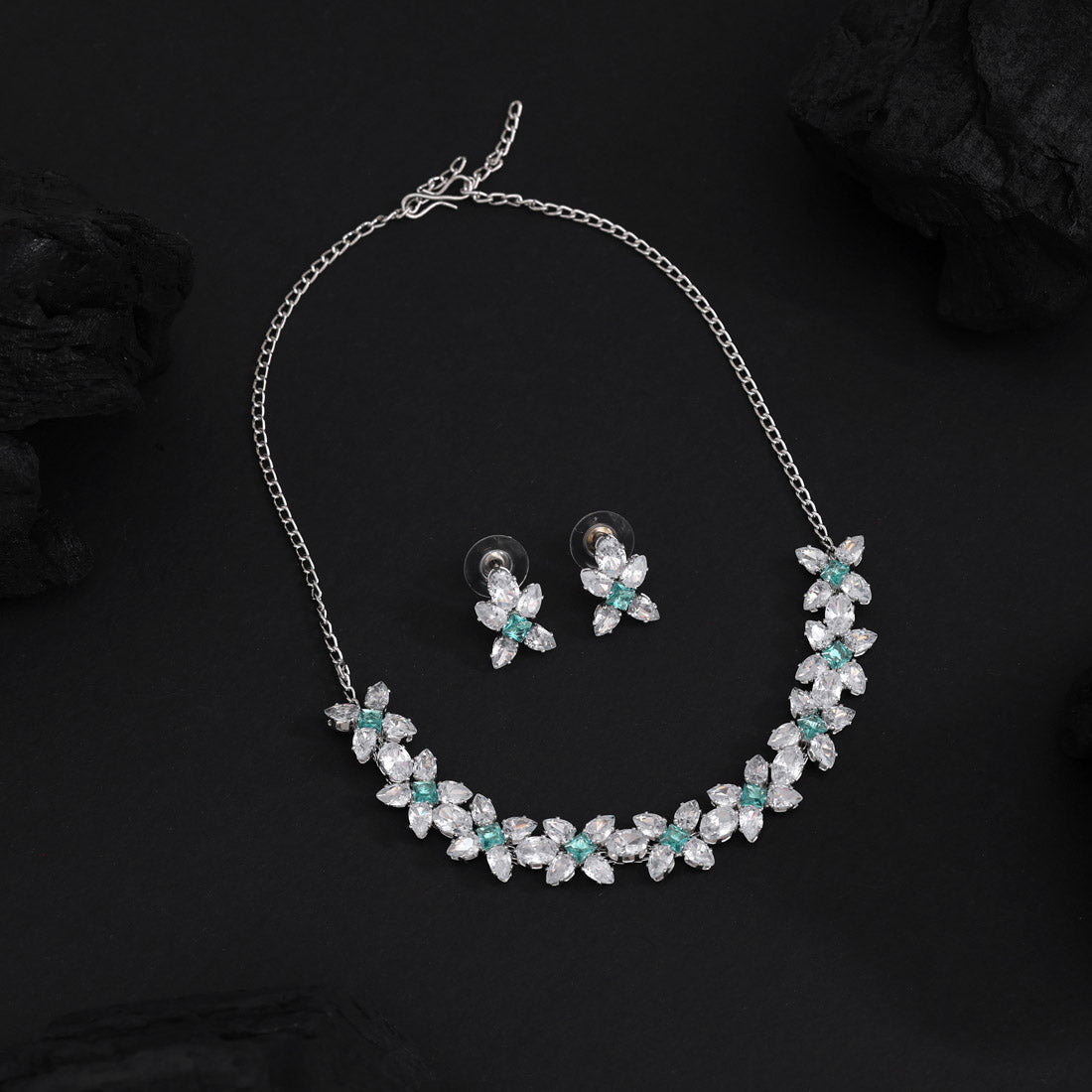 Light Green Color Stone Necklace Set (STN229LGRN) Jewellery GetGlit