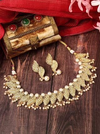 Karatcart Gold Plated Kundan Peal Jewellery Set for Women  Glitstudio   