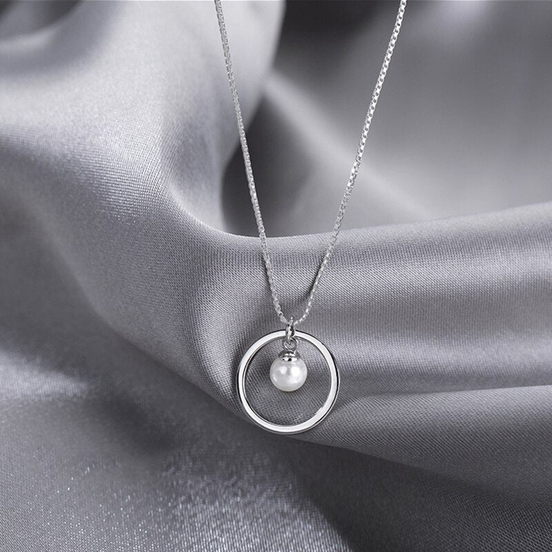 Modern Pearl Necklace, Mother of The Bride or Groom Gift, Double Circle, Pearl  glitstudio   