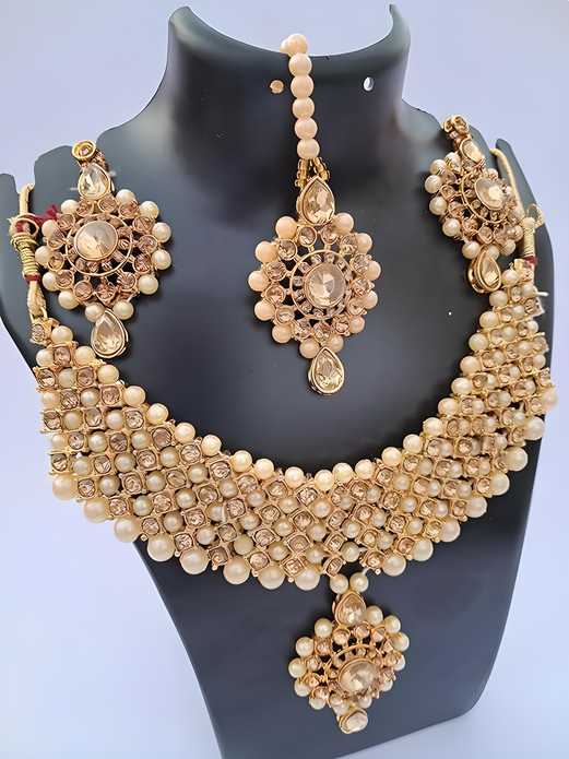 Alloy Gold-Plated Gold Jewellery Set Necklaces glitstudio   