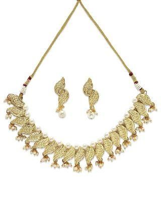 Karatcart Gold Plated Kundan Peal Jewellery Set for Women  Glitstudio   