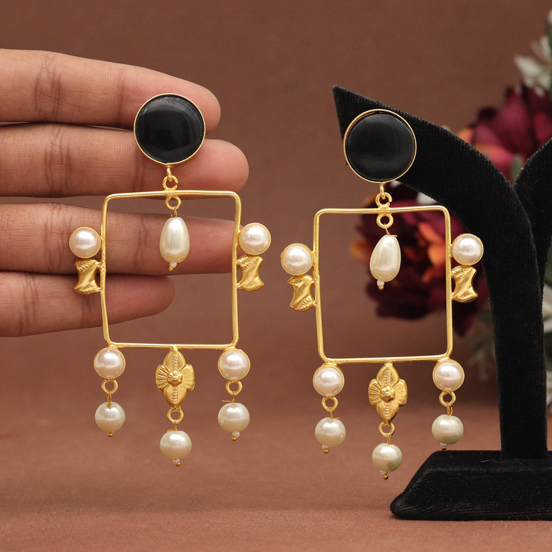 Black Color Amrapali Earrings (AMPE410BLK) Earrings GetGlit   