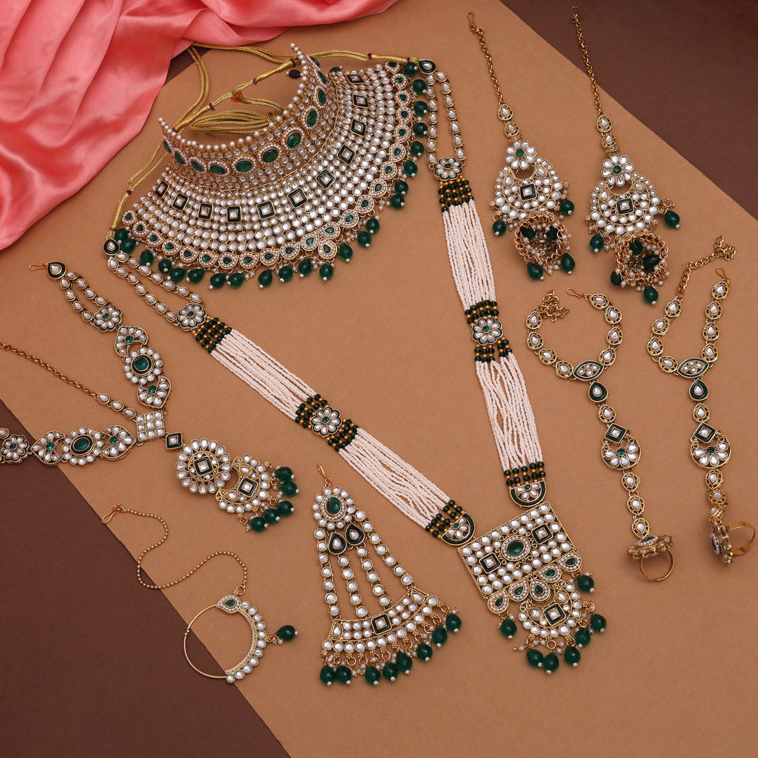 Green Color Kundan Dulhan Set (BDL252GRN) Jewellery GetGlit