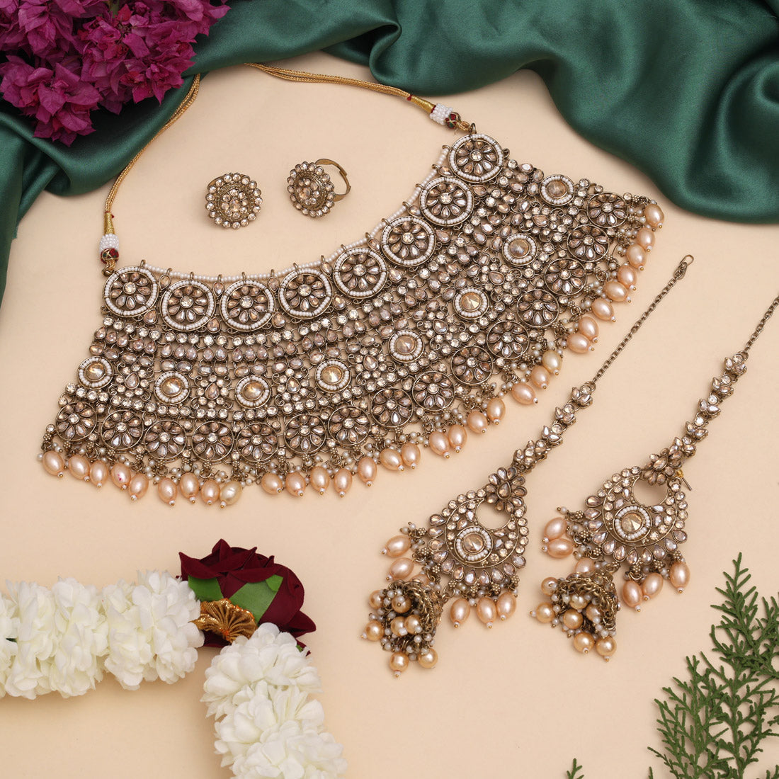 Gold Color Kundan Dulhan Set Jewellery GetGlit