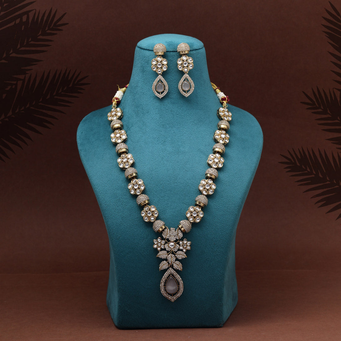 Grey Color Premium Quality Handmade In Jaipur Brass Ad & Monalisa Stone Necklace Set Jewellery GetGlit