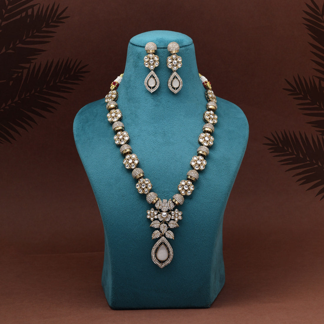 Off White Color Premium Quality Handmade In Jaipur Brass Ad & Monalisa Stone Necklace Set Jewellery GetGlit