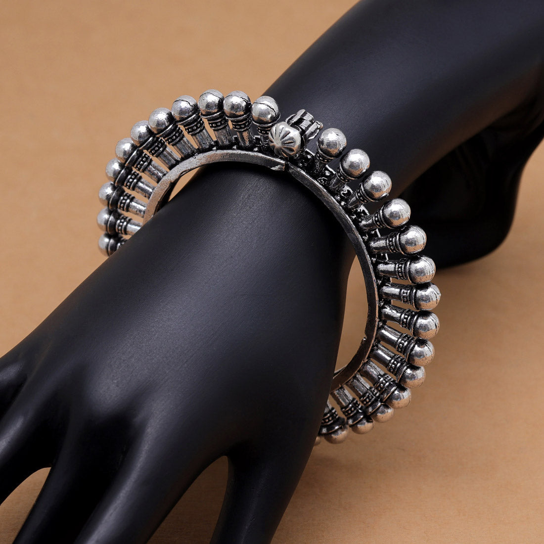 Silver Color Oxidised Bracelet (GSB375SLV) Bracelets GetGlit   