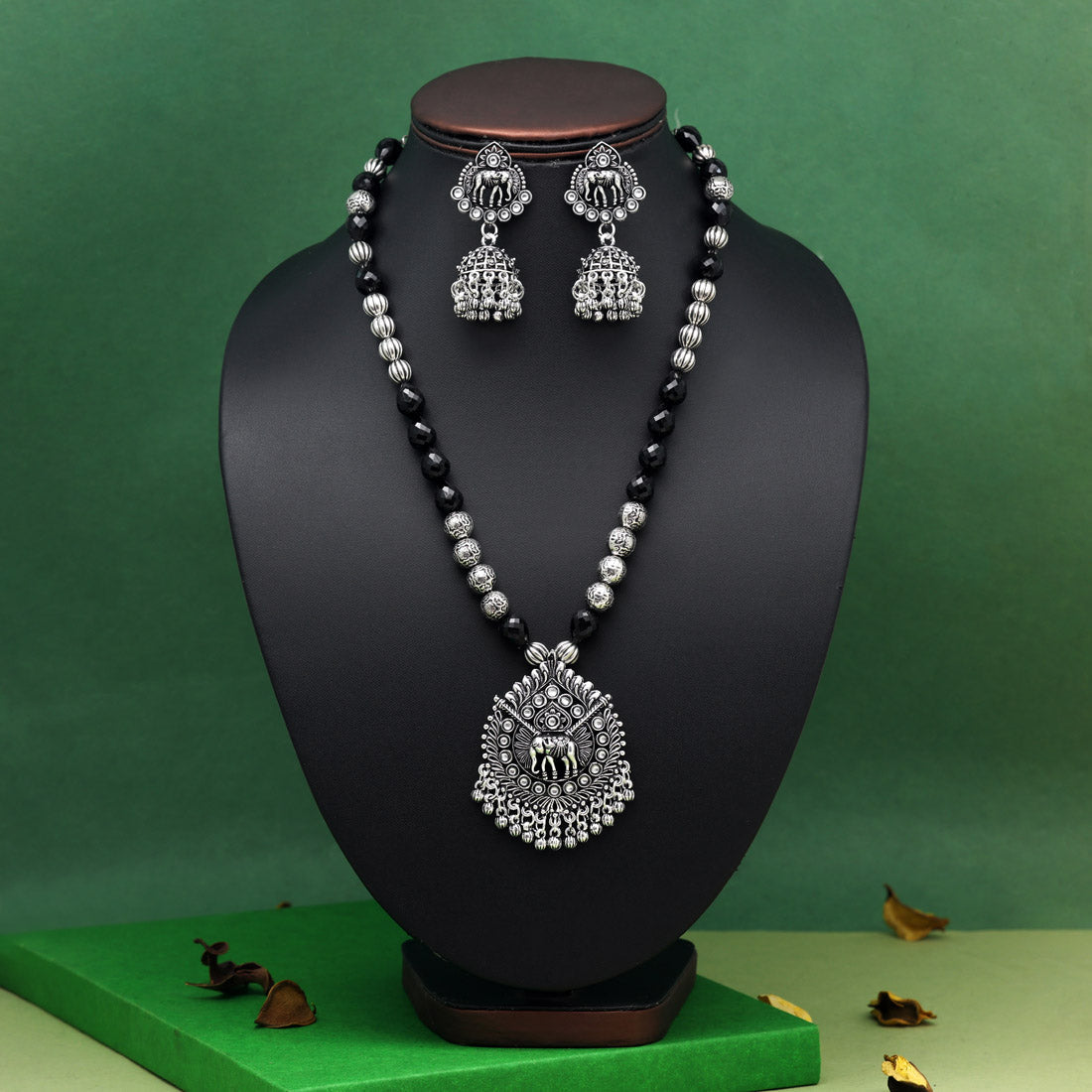 Silver Color Oxidised Necklace Set (GSN2049SLV)