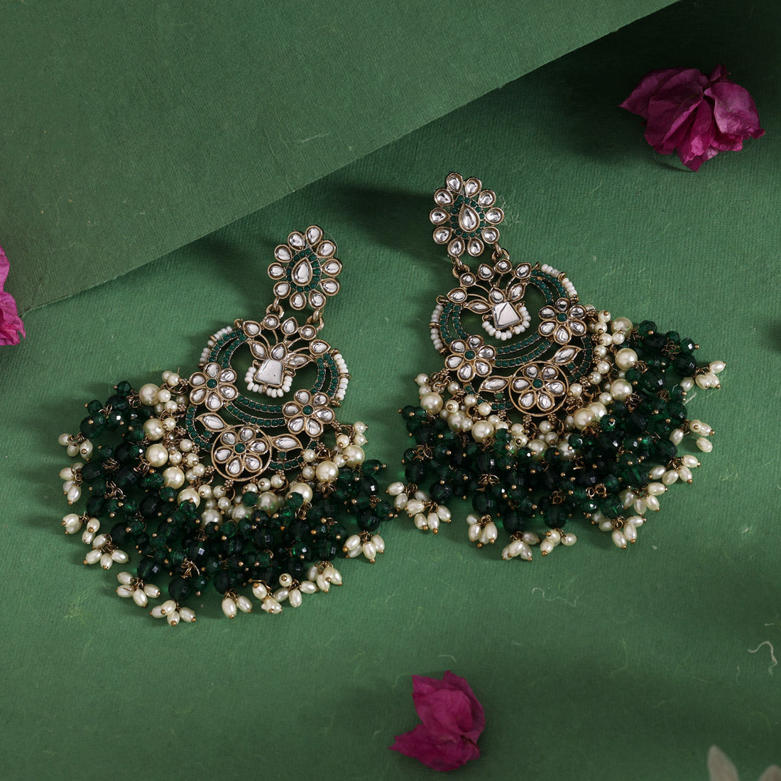 Green Color Pakistani Kundan Earrings (KDE1004GRN)