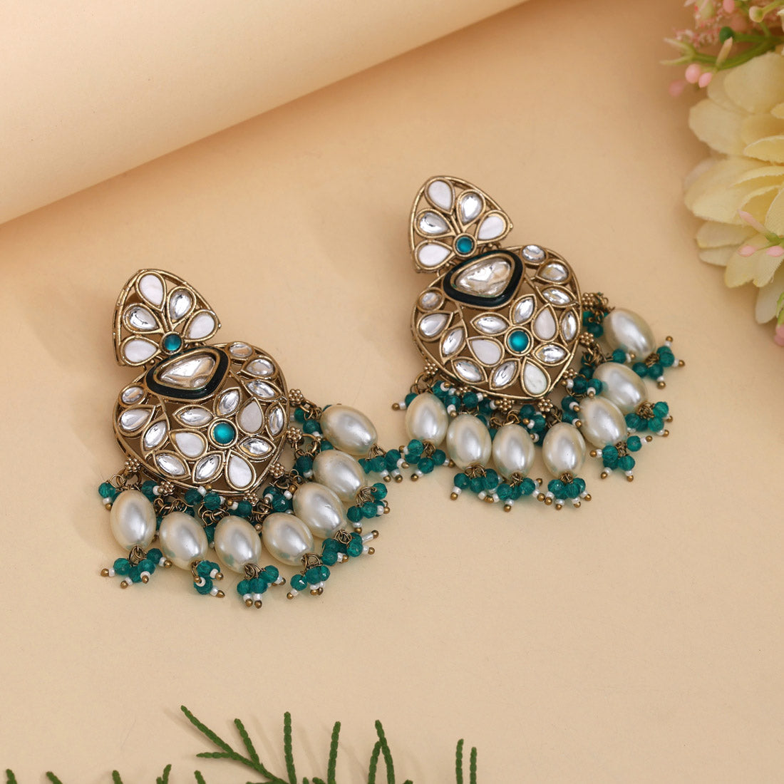 Rama Green Color Kundan Earrings (KDE1008RGRN) Jewellery GetGlit