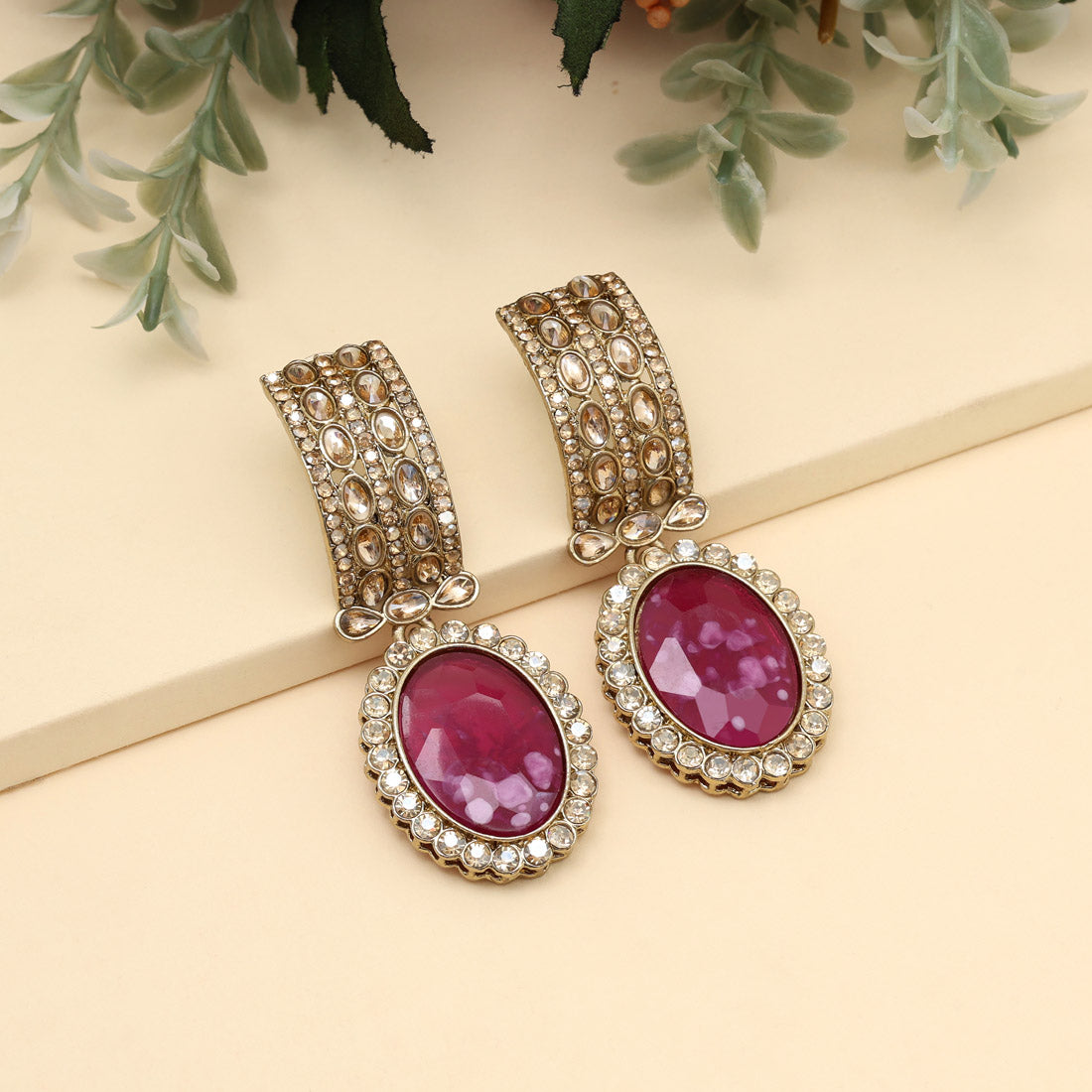 Magenta Color Kundan Earrings (KDE1015MNT) Jewellery GetGlit