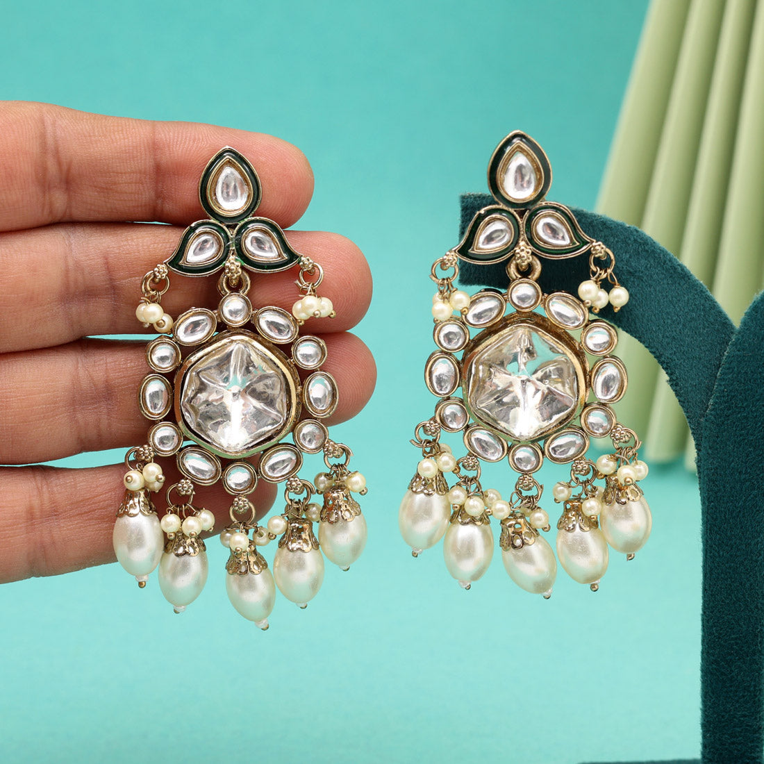 White Color Kundan Earrings (KDE1019WHT)