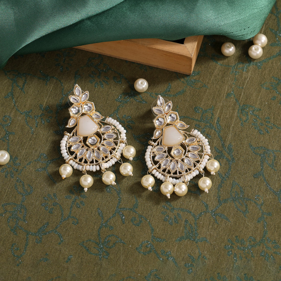 White Color Kundan Earrings (KDE804WHT) Earrings GetGlit   