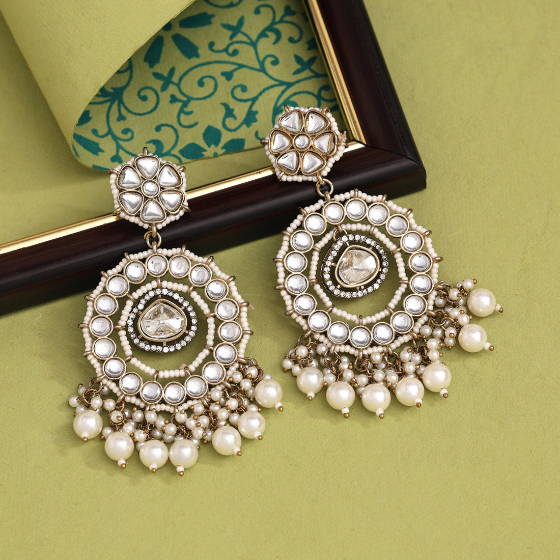 White Color Kundan Earrings (KDE965WHT)