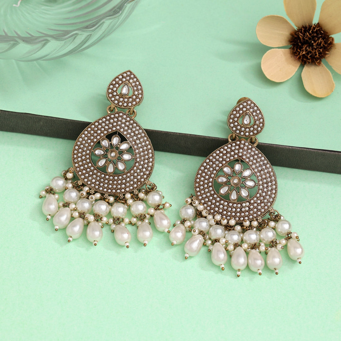 White Color Kundan Earrings (KDE968WHT)