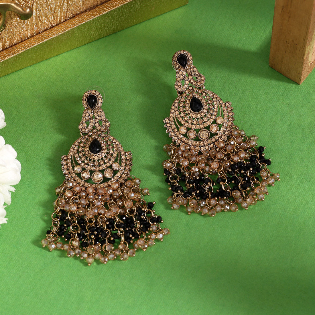 Black Color Kundan Pakistani Earrings (KDE980BLK) Jewellery GetGlit