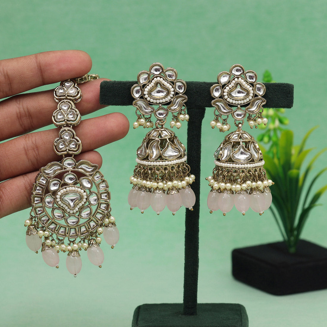 Pink Color Kundan Earrings With Maang Tikka (KDTE552PNK) Jewellery GetGlit   