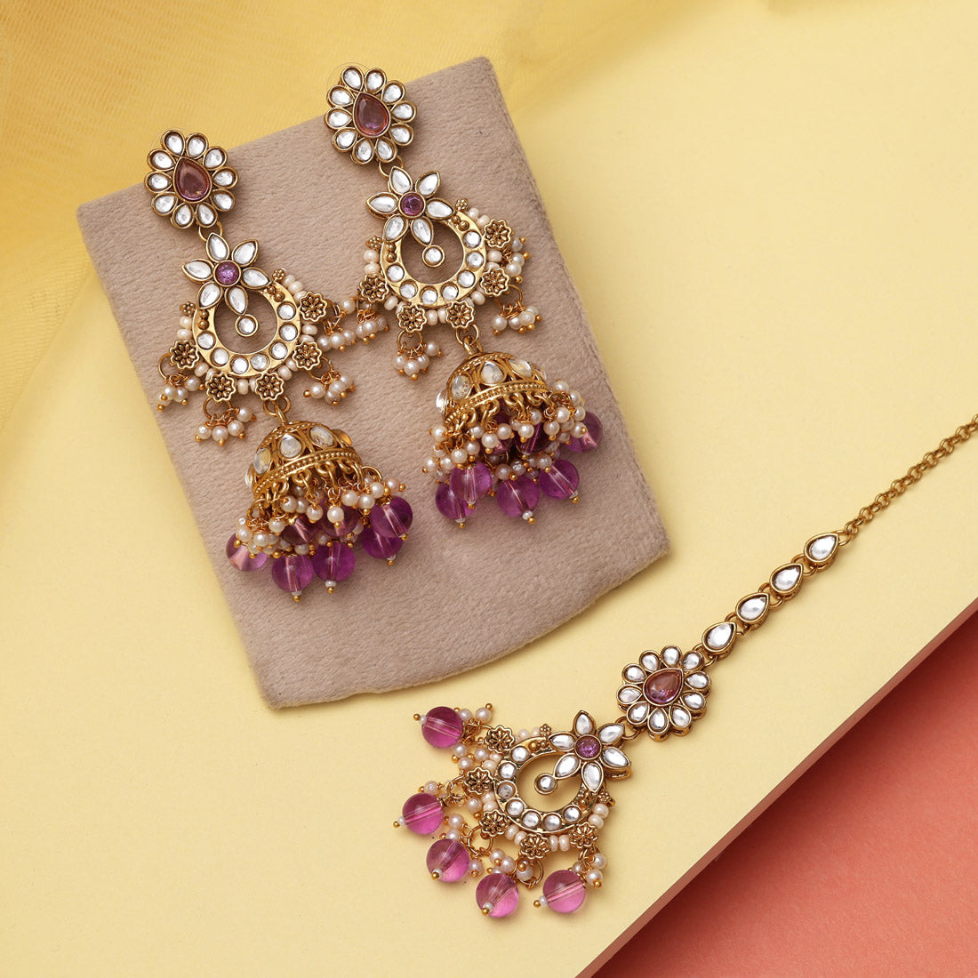 Light Purple Color Kundan Earrings With Maang Tikka (KDTE575LPRP) Jewellery GetGlit