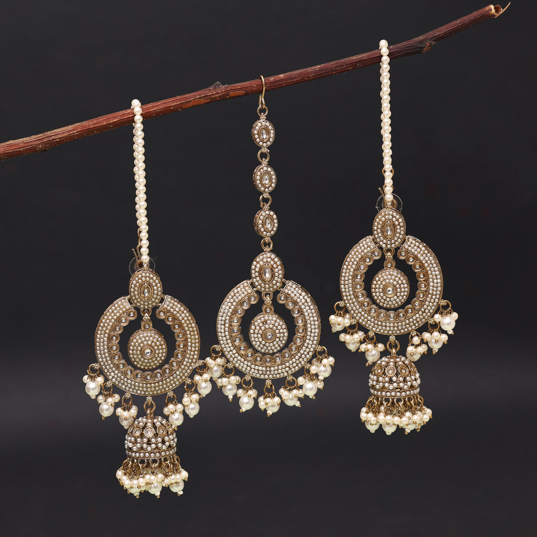 White Color Kundan Earrings With Maang Tikka (KDTE578WHT) Jewellery GetGlit   