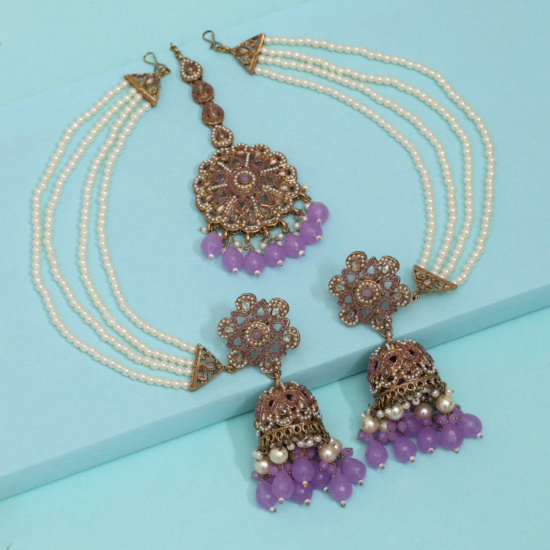 Light Purple Color Pakistani Kundan Earrings With Maang Tikka (KDTE579LPRP) Jewellery GetGlit