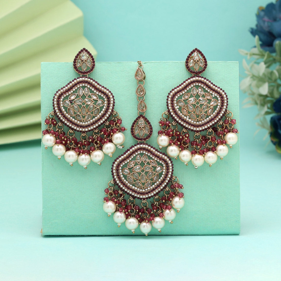 Magenta Color Pakistani Kundan Earrings With Maang Tikka (KDTE591MNT) Jewellery GetGlit