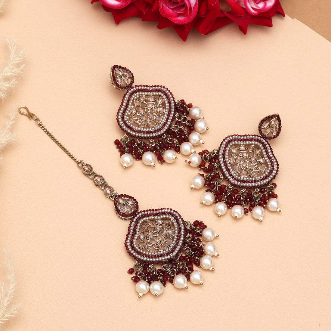 Maroon Color Pakistani Kundan Earrings With Maang Tikka (KDTE591MRN) Jewellery GetGlit