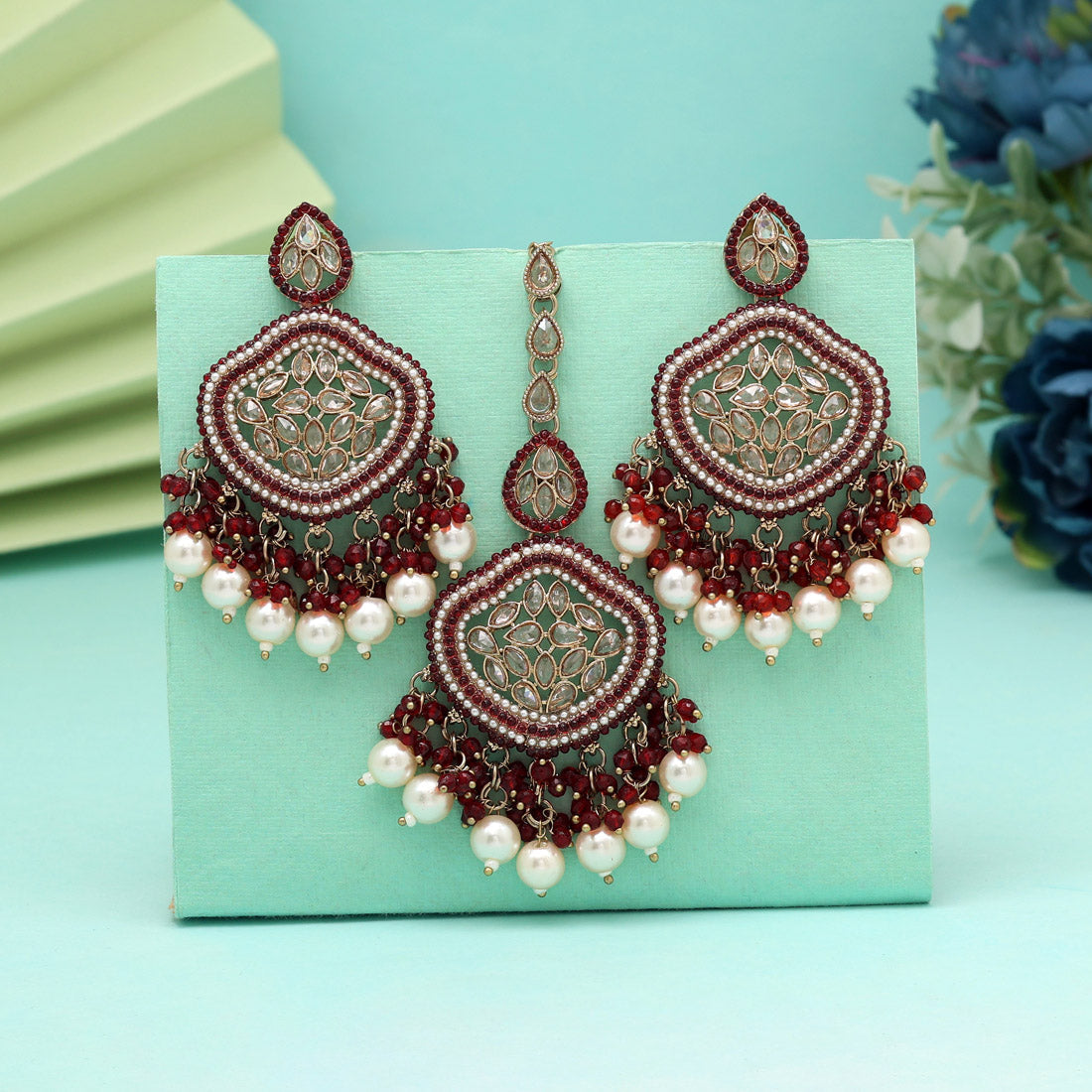 Maroon Color Pakistani Kundan Earrings With Maang Tikka (KDTE591MRN) Jewellery GetGlit