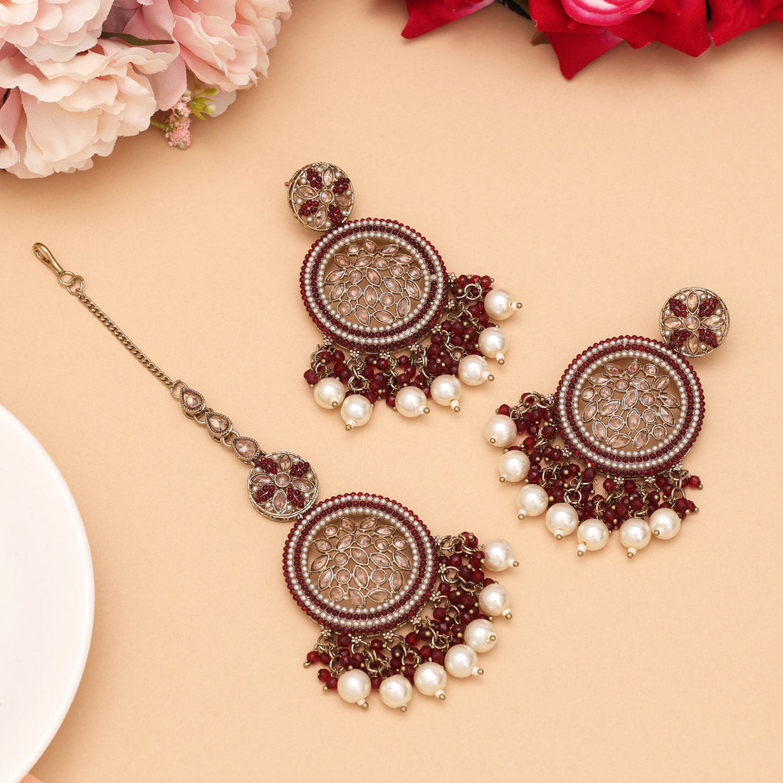 Maroon Color Pakistani Kundan Earrings With Maang Tikka (KDTE592MRN) Jewellery GetGlit