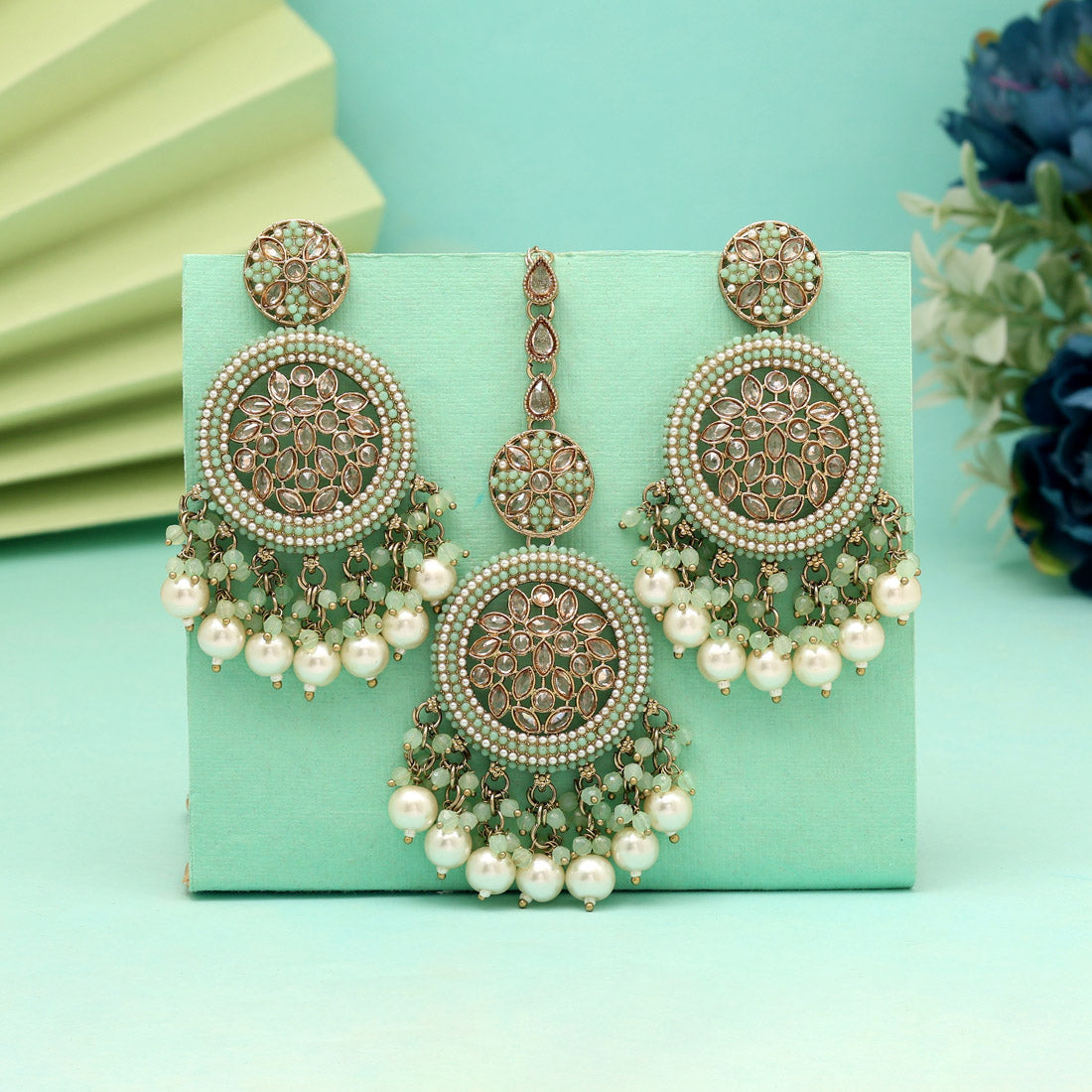 Pista Green Color Pakistani Kundan Earrings With Maang Tikka (KDTE592PGRN) Jewellery GetGlit
