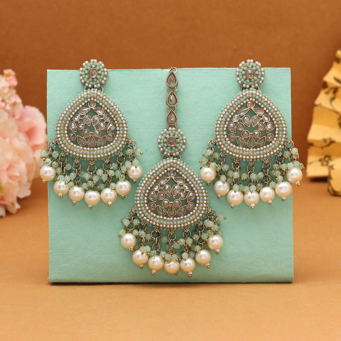 Pista Green Color Pakistani Kundan Earrings With Maang Tikka (KDTE593PGRN) Jewellery GetGlit