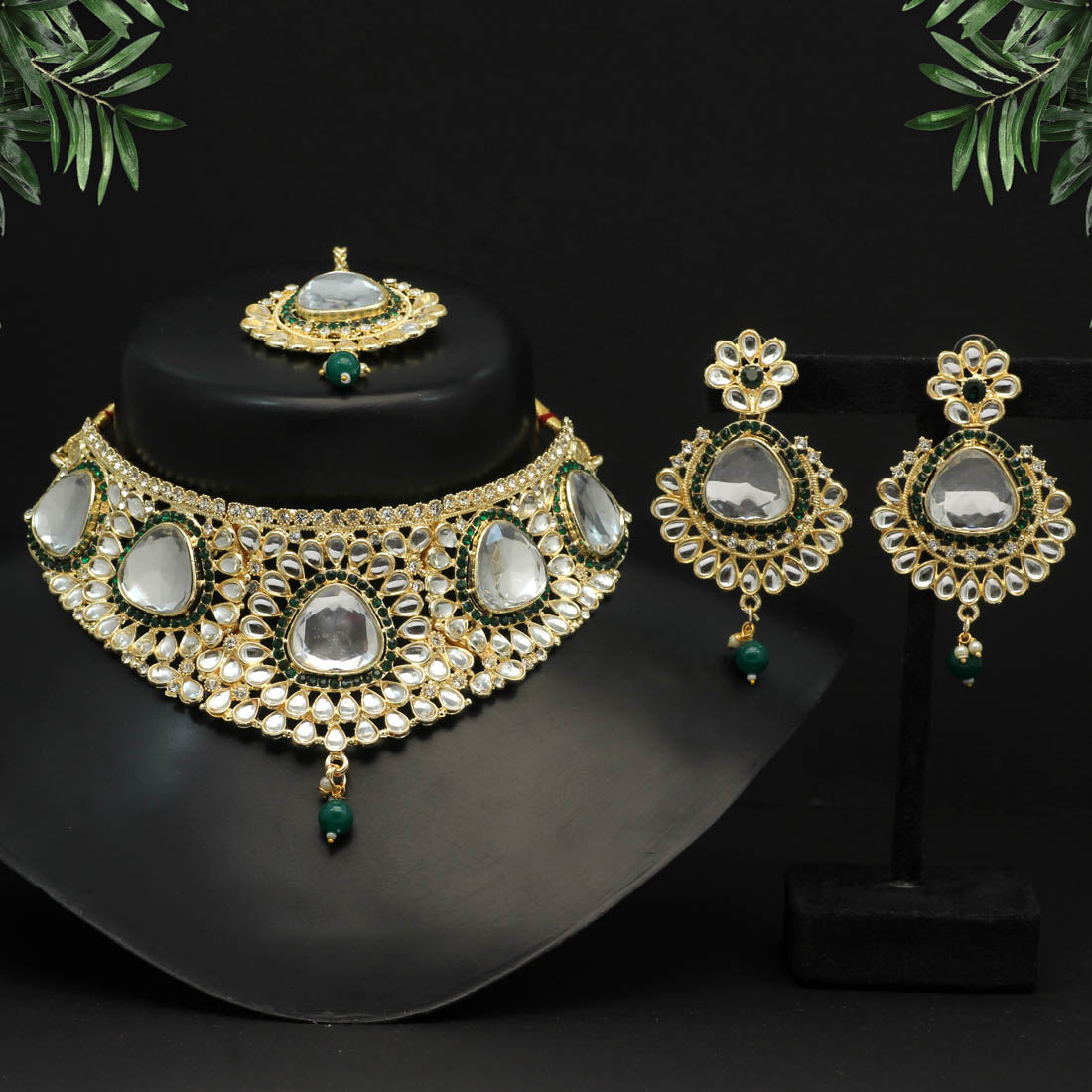 Green Color Choker Kundan Necklace Set (KN1125GRN) Jewellery GetGlit   