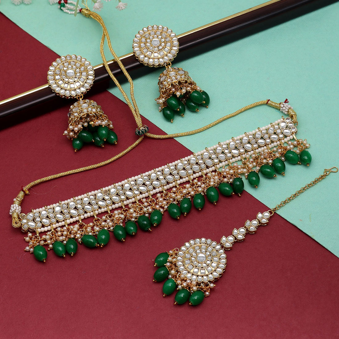 Green Color Choker Kundan Necklace Set (KN1314GRN) Jewellery GetGlit   