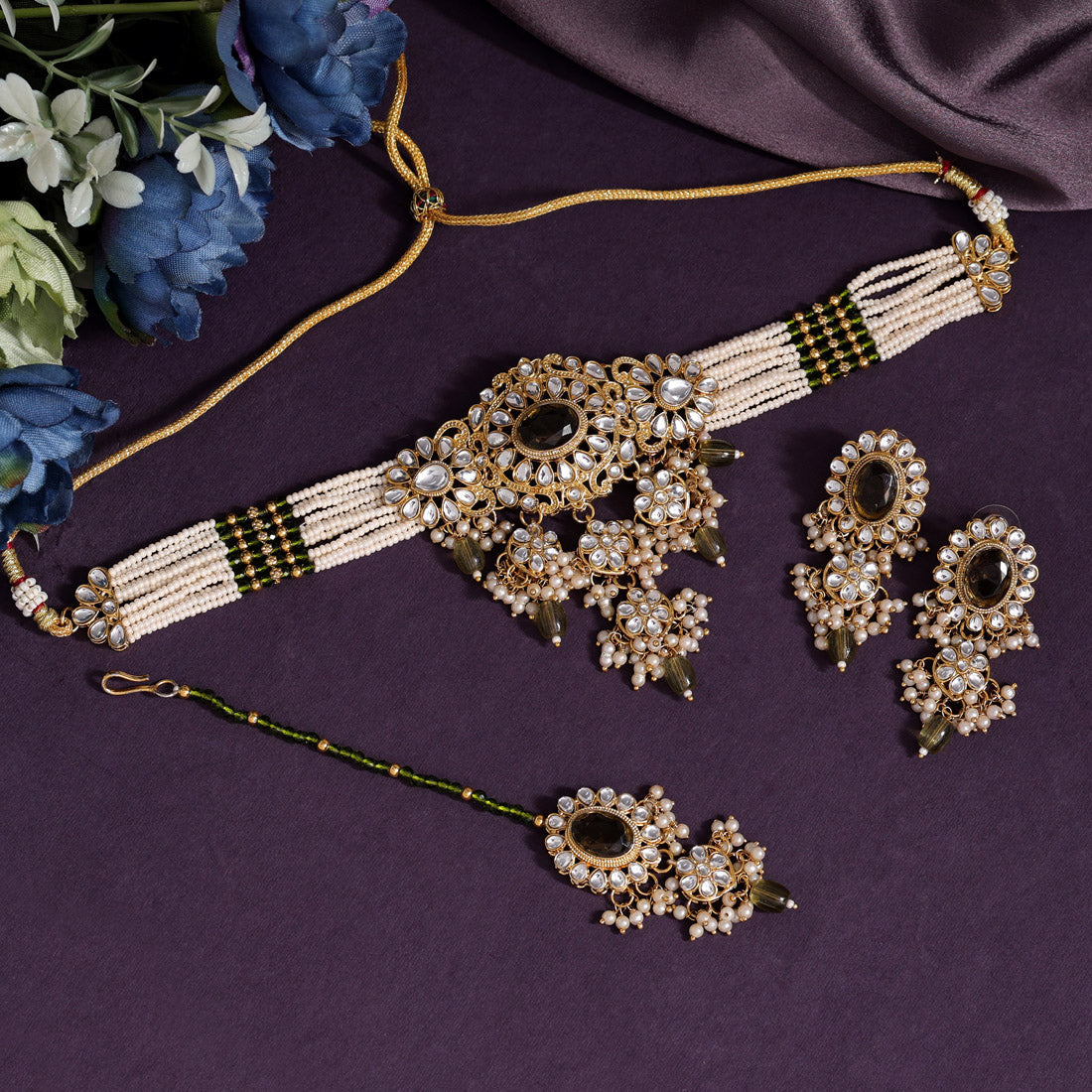 Mehandi Green Color Choker Kundan Necklace Set (KN1356MGRN) Jewelry GlitStudio   